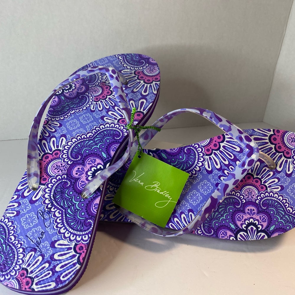 Vera Bradley Lilac Tapestry Flip Flop Sandals - Large (Women’s 9-10)